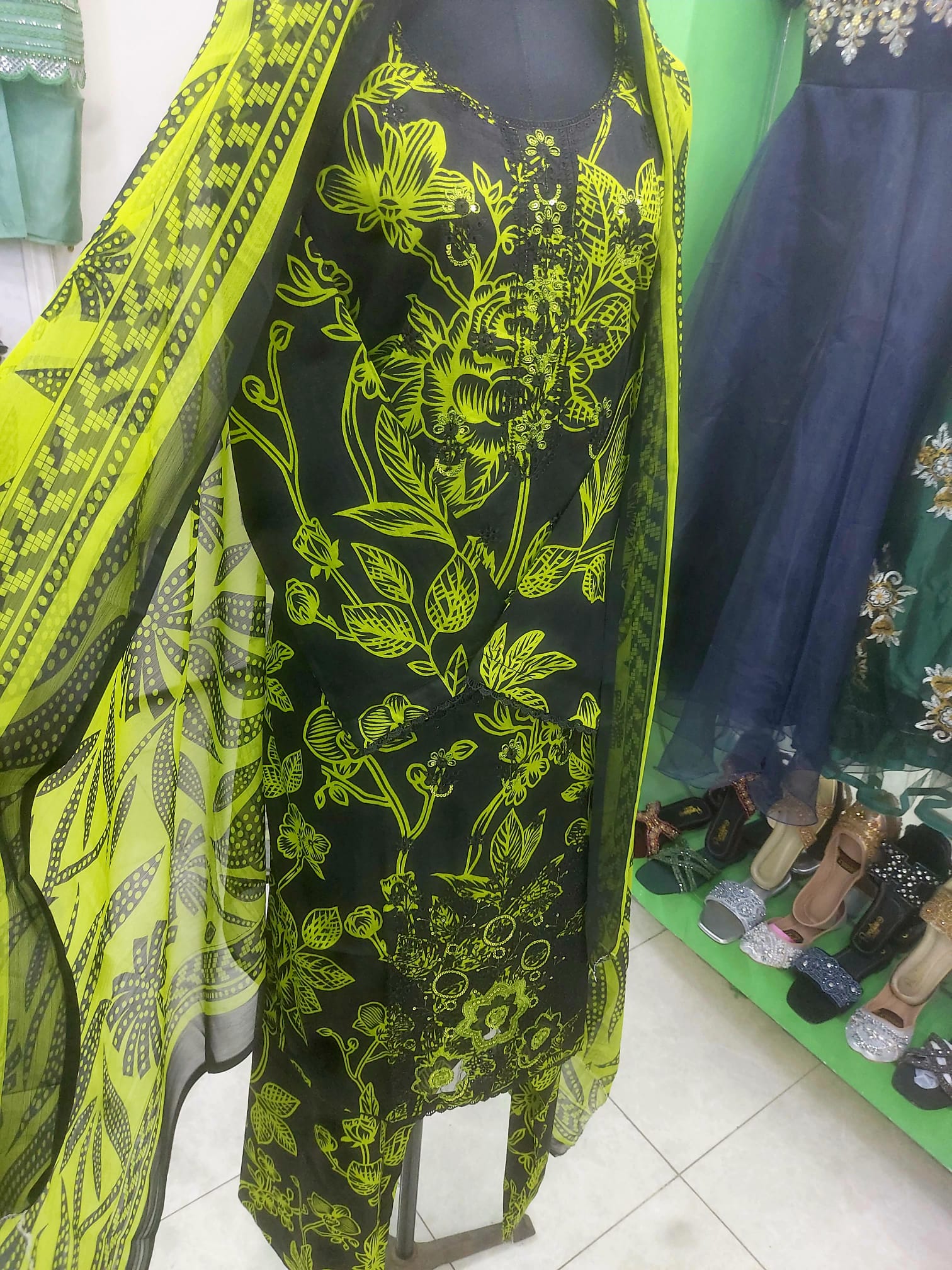 Luwn Printed 3 Piece