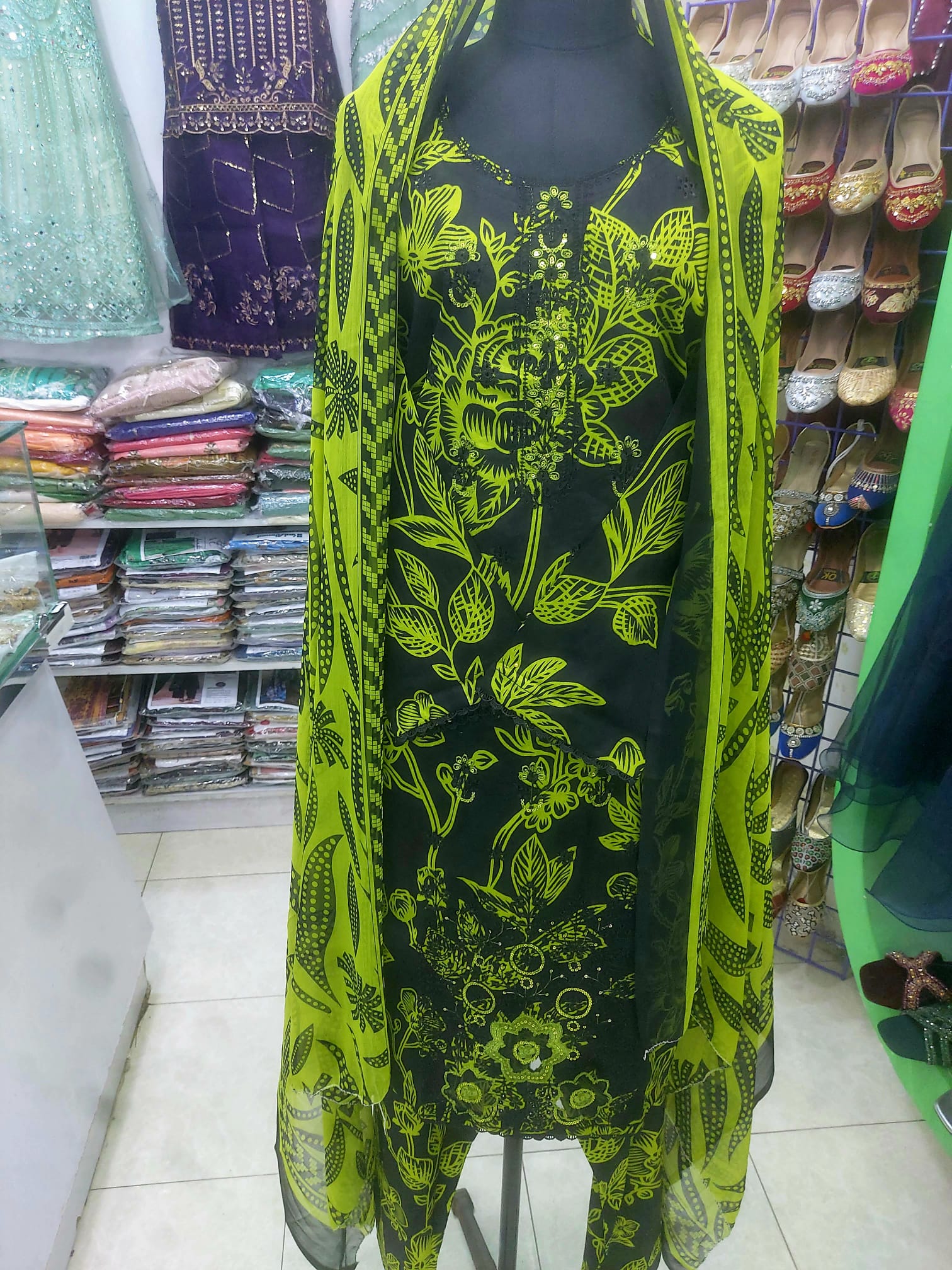 Luwn Printed 3 Piece