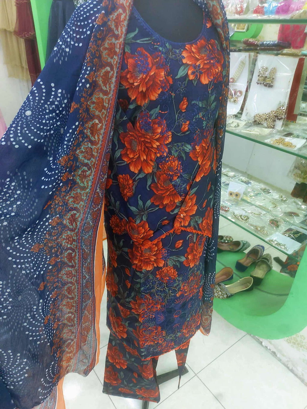 Luwn Printed 3 Piece
