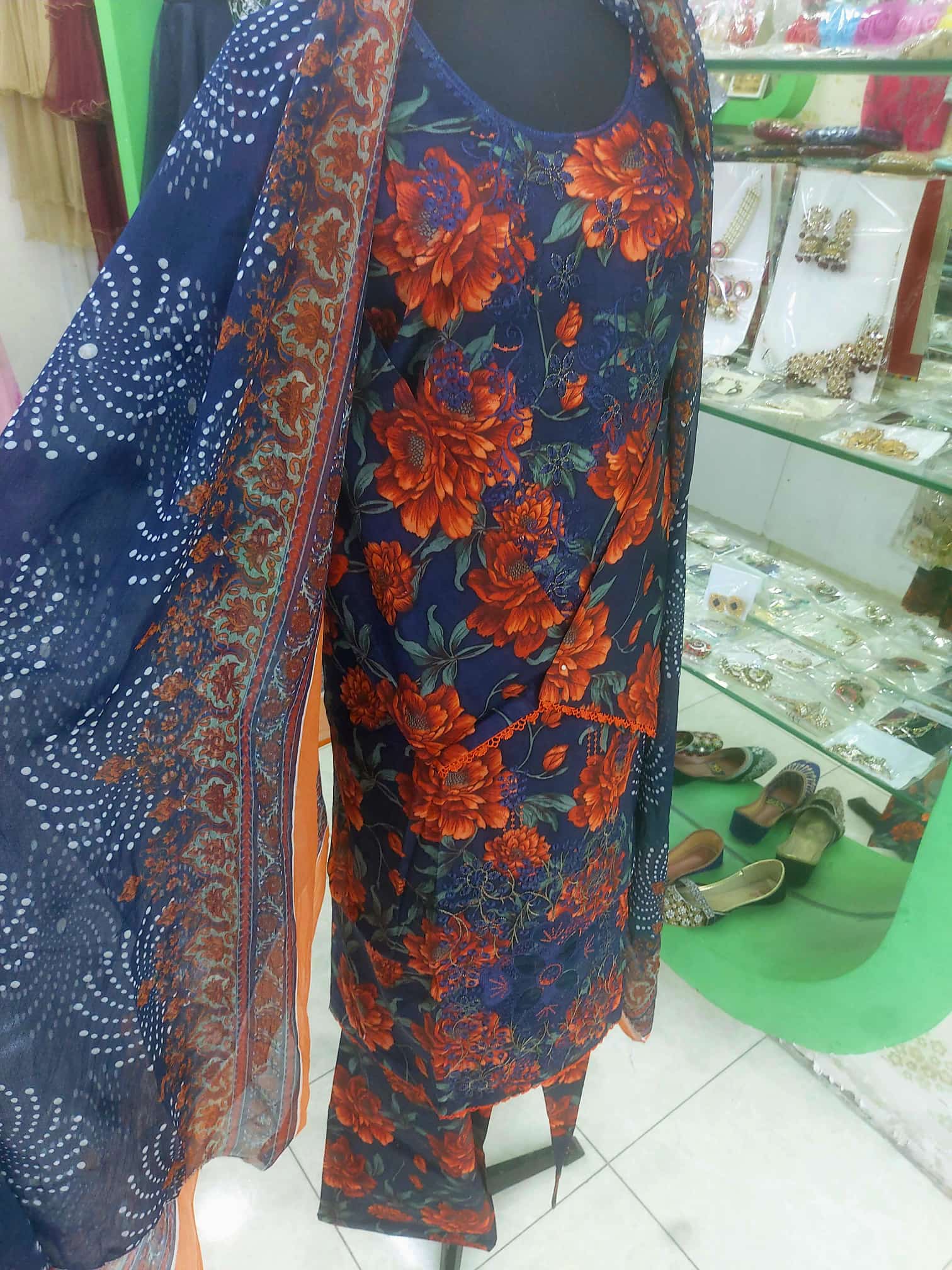 Luwn Printed 3 Piece