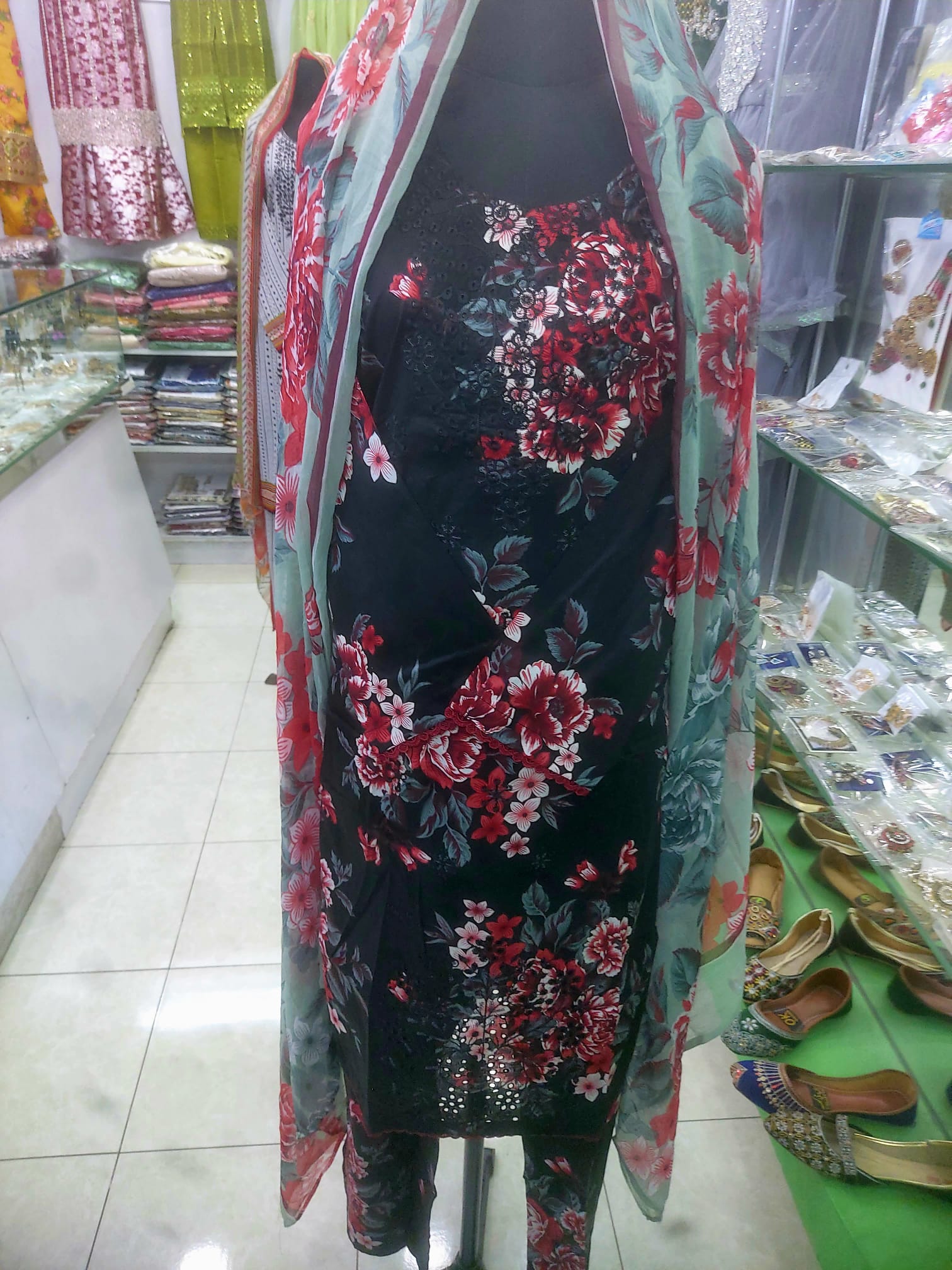 Luwn Printed 3 Piece